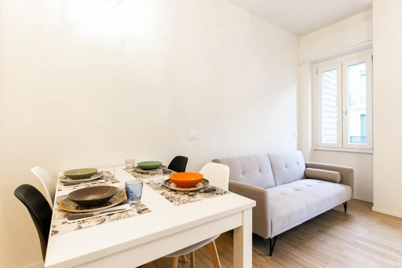 Easylife - Ampio E Luminoso Bilocale In Affascinante Quartiere Nolo Apartment Milan 0*,