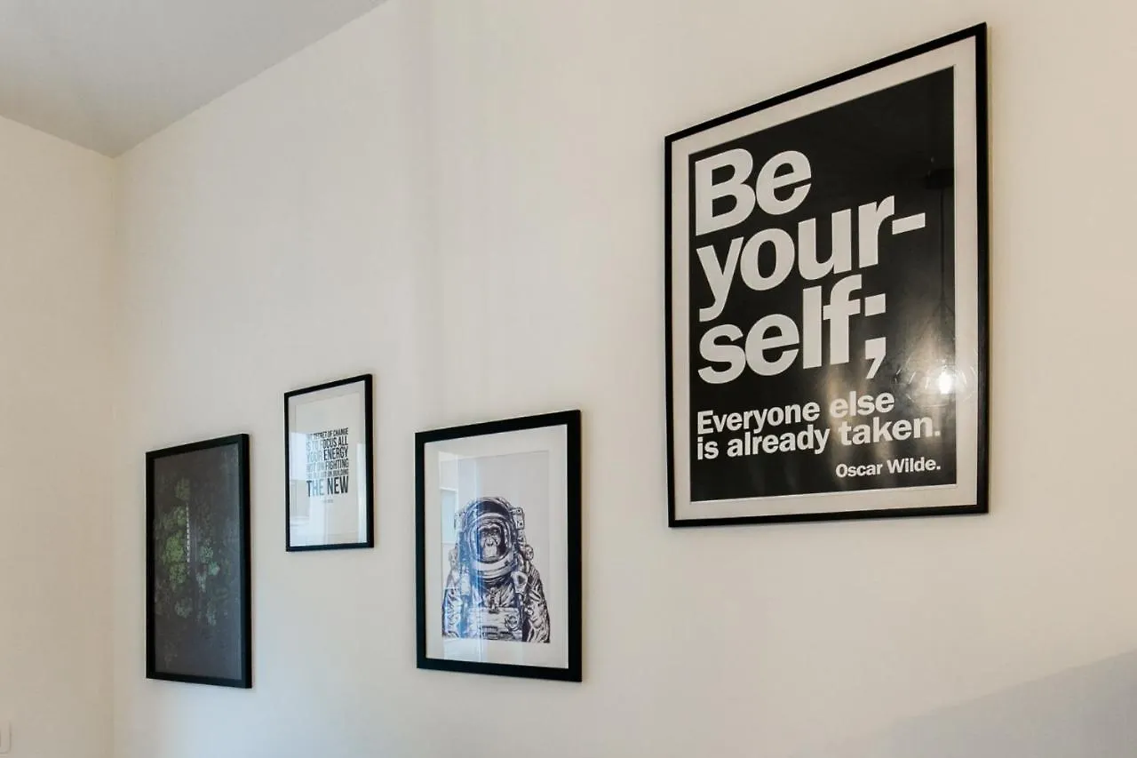 Easylife - Ampio E Luminoso Bilocale In Affascinante Quartiere Nolo Apartment Milan 0*,  Italy