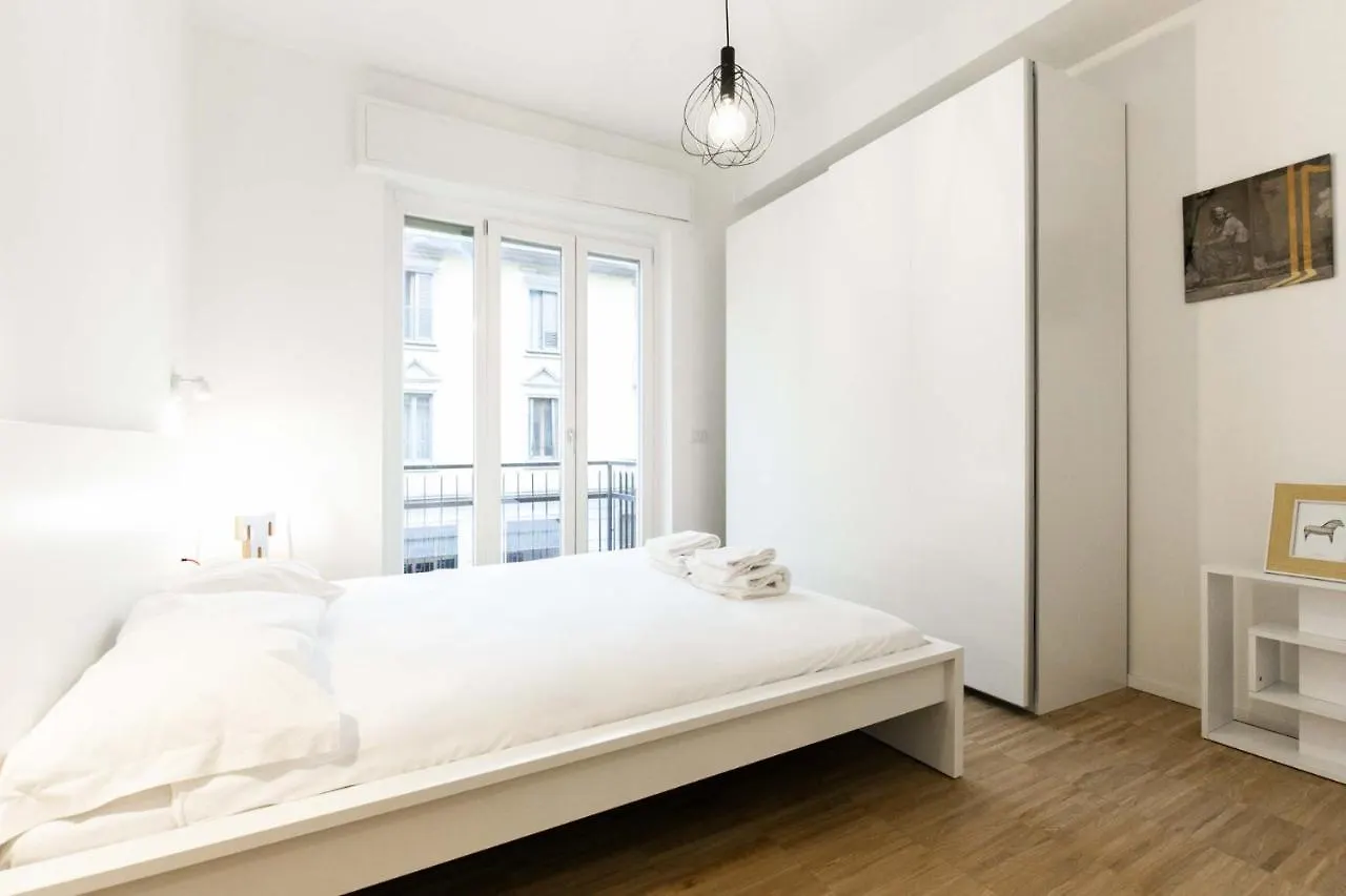 Easylife - Ampio E Luminoso Bilocale In Affascinante Quartiere Nolo Apartment Milan Italy
